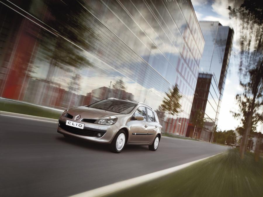  Renault Clio Estate 2007 года  (фото 47 из 50)